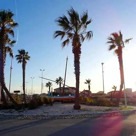 2 Pieces, Acces Plage, Parking Prive, - Fr-1-782-79 Apartman Le Barcarès